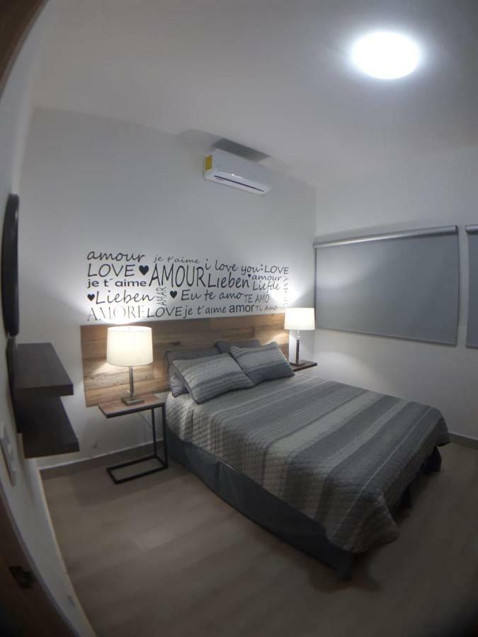 Nuevos Departamentos Centro Histórico A 200 Mts Del Malecón Apartamento La Paz Exterior foto