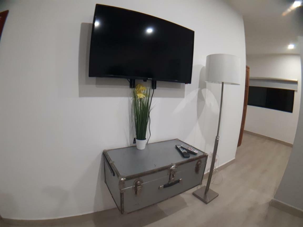 Nuevos Departamentos Centro Histórico A 200 Mts Del Malecón Apartamento La Paz Exterior foto